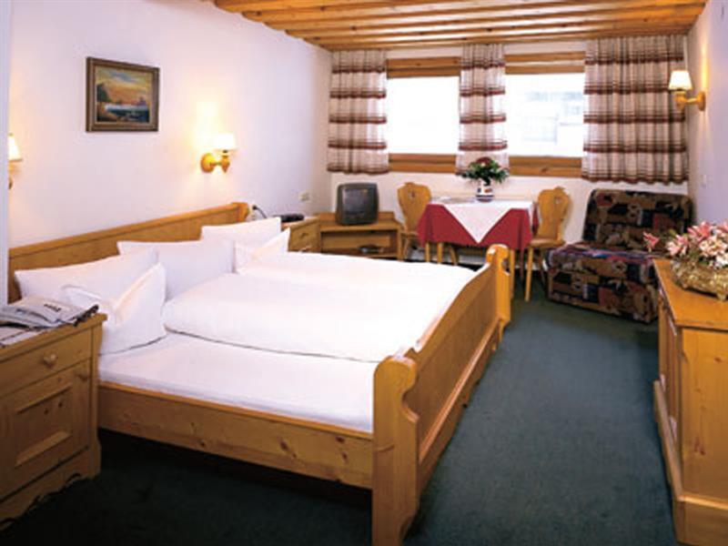 Hotel Tirolerhof 圣安东阿尔贝格 外观 照片